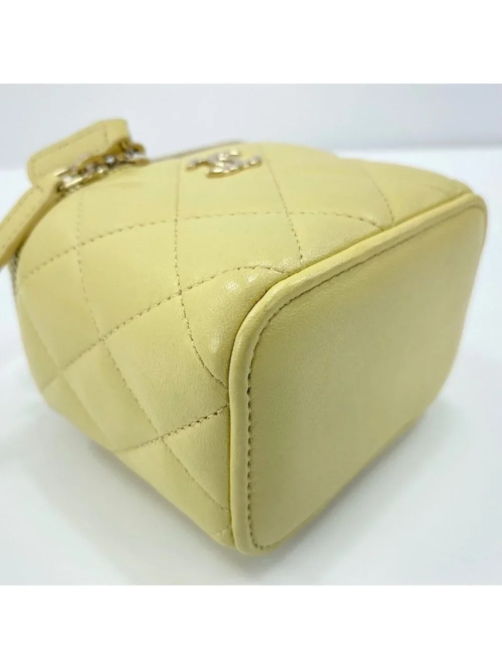 Chanel Shoulder Bag Quilted
